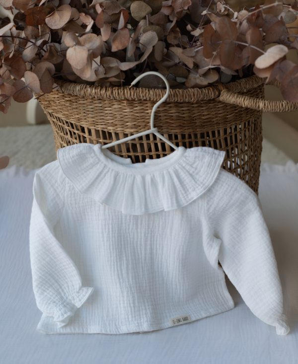 BLUSA BAMBULA BLANCO CUELLO VOLANTE MANGA LARGA