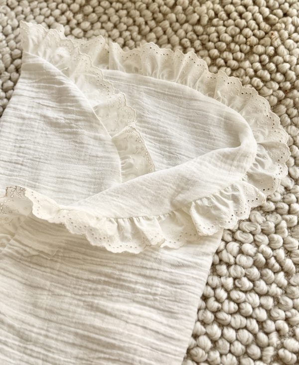 Arrullo bambula con puntilla